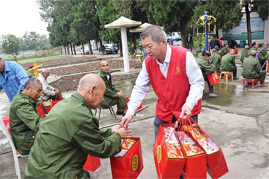 volunteer_img3.jpg